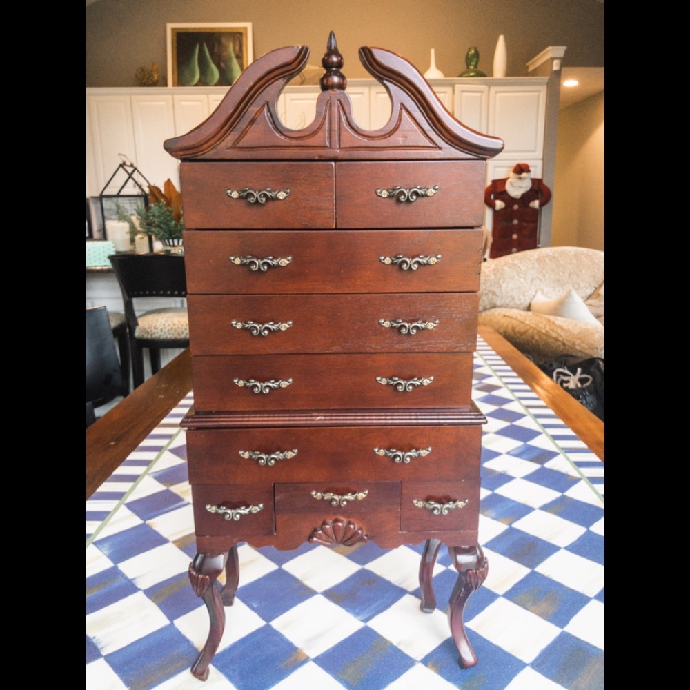 Chippendale broken pediment highboy doll dresser
